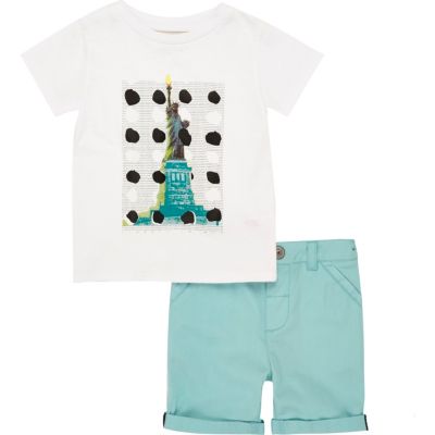 Mini boys turquoise t-shirt and shorts outfit